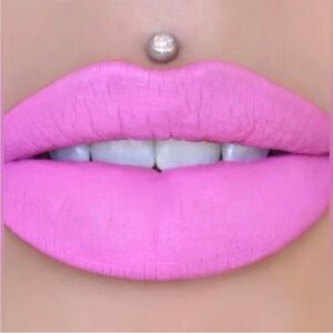 Jeffree Star Velour Liquid Lipstick Queen Supreme